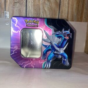 Pokemon TCG: Azure legend tin